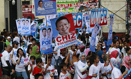Late night rallies mark end of Philippines campaign season