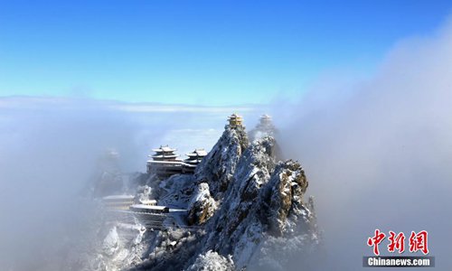 Beautiful snow scenery in Laojun Mountain, one of the most popular tourist destinations in Luoyang City, central China's Henan Province on Jan. 7, 2017. Source: Chinanews