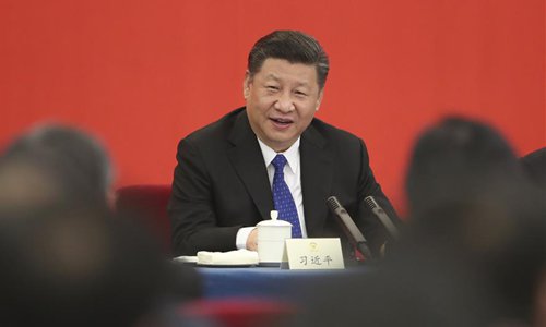 Xi vows to continue to serve as people's servant
