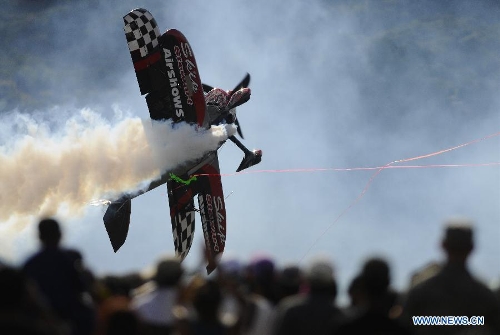 U.S. pilot Skip Stewart performs during the 
