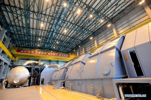 A nuclear generator is pictured in the Ningde Nuclear Power Plant in Ningde, southeast China's Fujian Province, April 18, 2013. The nuclear power plant made its generator No. 1 begin operating on Thursday, making it the first of its kind in the province. Ningde nuclear power plant, with four generators in the first phase of construction, is co-funded and jointly run by Guangdong Nuclear Power Group, Datang International Power Generation Co. Ltd., and Fujian Energy Group Co. Ltd. (Xinhua/Zhang Guojun) 