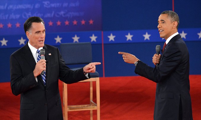 US President Barack Obama and Republican Presidential nominee Mitt Romney debate on Tuesday at Hofstra University in New York. Photo: AFP