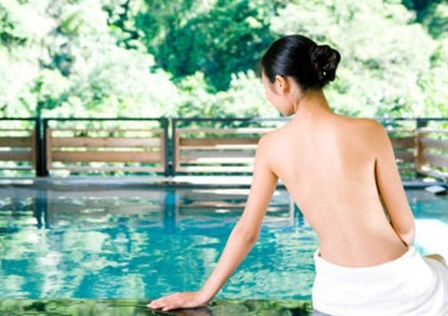 Self-cultivation If you want to keep healthy, you should make self-cultivation first. A good conduct and well behaviour could help you happy. (Source: people.com.cn)