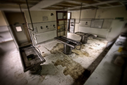 St. Peter’s Hospital Mortuary, Surrey, England