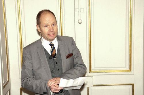 Peter Englund, Permanent Secretary of the Swedish Academy, announce the result of the 2012 Nobel Prize in Literature, in Stockholm, Sweden, October 11, 2012. Chinese writer Mo Yan has won the 2012 Nobel Prize in Literature, the Swedish Academy announced in Stockholm on Thursday. Photo: Xinhua