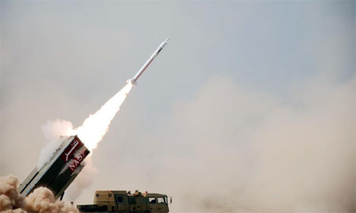 This handout photograph released by the Pakistan's Inter Services Public Relations (ISPR) on Feb. 11, 2013, shows a short range surface to surface missile Hatf IX (NASR) being launched from an undisclosed location in Pakistan. Pakistan Monday conducted a successful test fire of a short range Surface to Surface Missile Hatf IX (NASR),the military said. Photo: Xinhua
