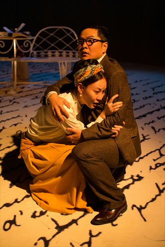 Stage photos of Beauvoir and Sartre. Photos: Courtesy of Shanghai Dramatic Arts Centre