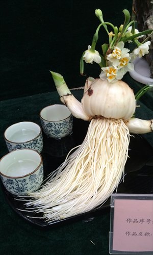 This prizewinning bulb is shaped like a teapot. Photo: Courtesy of Shanghai Gongqing Forest Park