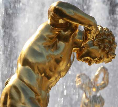 A part of the fountains is seen in the photo taken at the Peterhof Palace near St. Petersburg, Russia, on April, 29, 2012. The season of the fountains of the Peterhof Palace was opened to the public from Sunday. Every year tourists from all over the world flock to see the ornate palaces and giant golden cascade of fountains of the Peterhof, which is located on a bluff above the Finnish Gulf outside Russia's second city of St. Petersburg. Photo: Xinhua