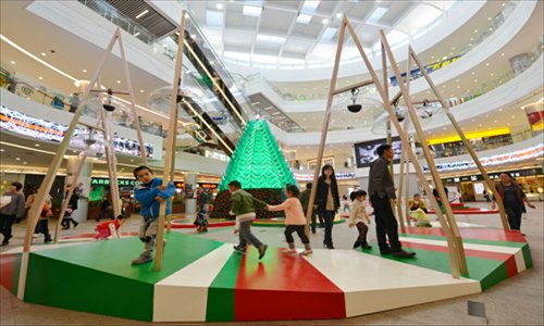Children enjoy a happy moment at the Christmas playground in LifeHub @ Anting. Photo: Courtesy of the venue