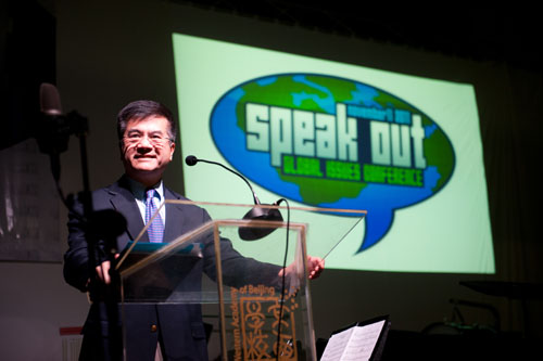 US Ambassador to China, Gary Locke (above), addresses WAB students at the Global Issues Conference. Photos: Courtesy of Geraldine Cuason