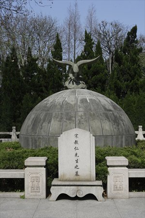 Song Jiaoren's tomb Photos: CFP