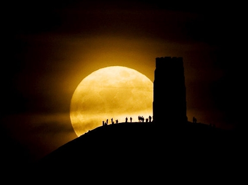 Supermoon(Source: huanqiu.com)