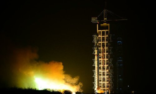 A Long March carrier rocket carrying Turkish earth observation satellite GK-2 blasts off from the launch pad at the Jiuquan Satellite Launch Center in northwest China's Gansu Province, early on December 19, 2012. China successfully sent the satellite GK-2 into orbit with a Long March carrier rocket on Wednesday. Photo: Xinhua