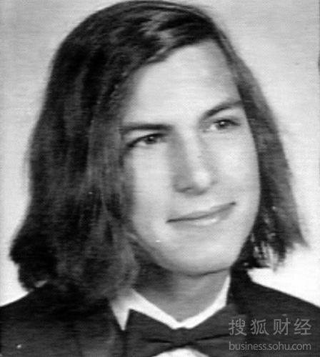 Photo was taken when Steve Jobs graduated from high school in 1972. Photo: sohu.com

