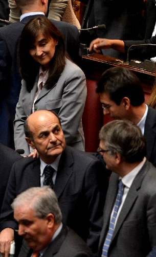 Italy's center-left leader Pier Luigi Bersani (C L) is seen in parlament in Rome, Italy, on April 20, 2013. Italian President Giorgio Napolitano on Saturday won election for a second mandate in a move to solve Italy's political impasse. (Xinhua/Xu Nizhi) 