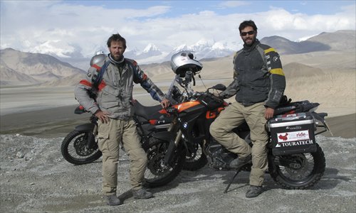 Ryan (left) and Colin on the G219 National Highway. Photos: Courtesy of Chad Ingraham
