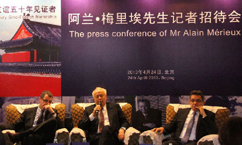 French President Francois Hollande will pay his first visit to China with a French political and business delegation on Thursday. He will be the first leader from the western countries to visit China after the establishment of the new Chinese leadership.Photo: CRIENGLISH.COM

