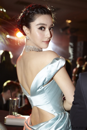 (Photo Source: ent.sina.com)