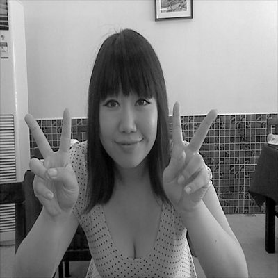 Xiang Yao, who raised money for her cancer treatment by selling her comic books at Demohour, passed away on Friday. Photos: Courtesy of Xiang Yao