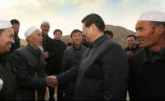 General Secretary of the CPC Central Committee Xi Jinping visited some poor villages in Gansu Province in northwest China on Sunday.Photo:CNTV.cn