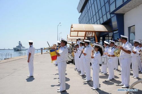 Romanian Navy Orchestra bid farewell as the frigate 