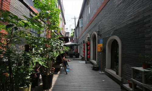 The warehouses-turned business premises on Nansuzhou Road