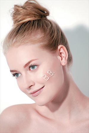 As the BB cream (bottom left) market gets saturated, makeup companies like L'Oreal (left) look to the next new thing, CC creams. Photos: CFP