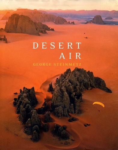 Let's check out a photo collection featuring global deserts which were photographed by George Steinmetz. (Photo Source: sci.sina.com)
