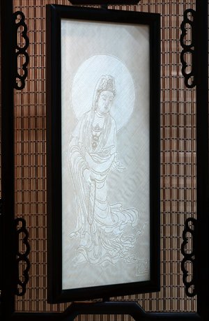 An example of bamboo-weaving painting by Cheng Li