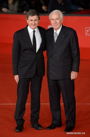 Mayor of Rome Gianni Alemanno (L) and Rome Film Festival President Paolo Ferrari pose on the red carpet of the 7th Rome Film Festival in Rome, Italy, Nov. 9, 2012. The 7th Rome Film Festival opened here late Friday. Photo: Xinhua