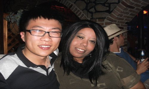 Jo Gan, an African-American woman, and her husband Michael Gan. The couple now work and live in Zhejiang Province. 
Photo: Courtesy of Jo Gan