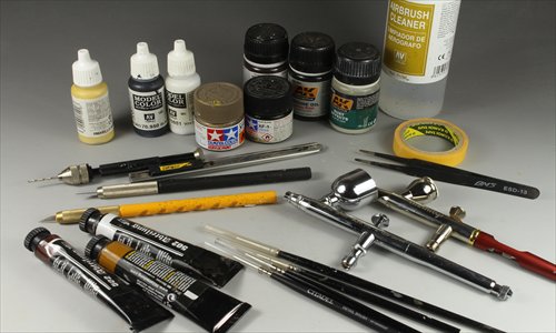 Model makers need a variety of tools and equipment. Photo: Courtesy of Wu Bayin