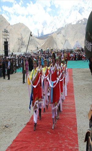 Scenes from the opening ceremony of MICTF. Photos: Xia Ying/GT
