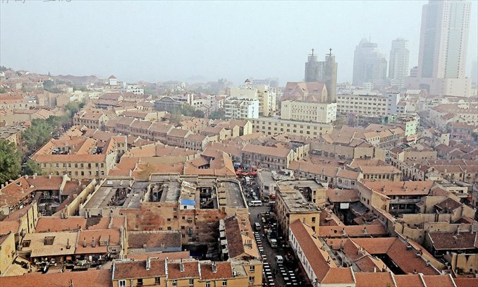 An overview of a liyuan compound in the old city district of Qingdao. Photo: Zou Ruixin