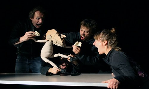 The Table, performed by the UK's Blind Summit Photos: Courtesy of 1933 Shanghai