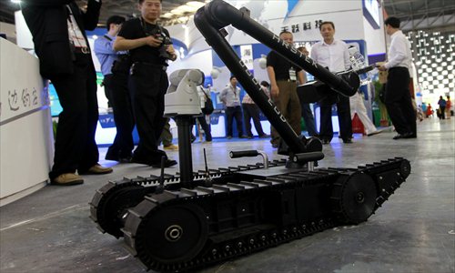 An explosive ordnance disposal robot is on display Wednesday at the Shanghai International Exhibition on Public Safety and Security in the Shanghai World Expo Exhibition and Convention Center. The exhibition runs until Friday. Photo: Yang Hui/GT