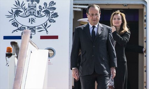 French President Francois Hollande arrives in Beijing, capital of China, April 25, 2013 for a state visit to China. Photo: Xinhua