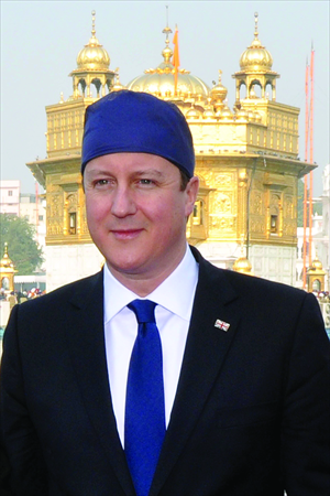 British Prime Minister David Cameron visits the Sikh shrine Golden Temple in Amritsar, India on Wednesday. Photo: AFP