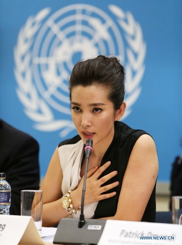 Chinese actress Li Bingbing attends a press conference at the United Nations Environment Programme (UNEP) headquarters in Nairobi, capital of Kenya, May 6, 2013. As an UNEP Goodwill Ambassador, Li Bingbing urged greater effort to combat illegal wildlife trade here on Monday. Li will travel to the Samburu National Reserve in northern Kenya this week, where she will meet wildlife experts and visit sites where elephants have recently been killed by poachers. (Xinhua/Meng Chenguang) 