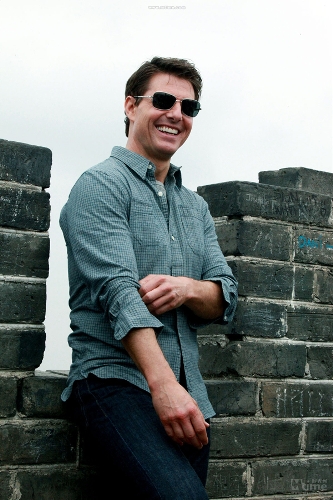 Tom Cruise visited the&nbsp;Great Wall in Beijing on May 9, 2013. The Hollywood actor&nbsp;is here forhis new movie 