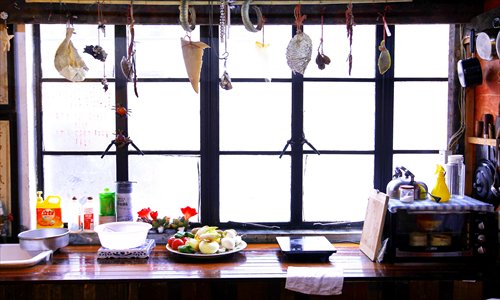 The home of French artist Christian de Laubadère,which is decorated with objects he collected over the years. Photos: Yang Hui/GT