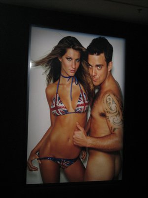 Gisele Bündchen and Robbie Williams appeared in a picture taken by Testino. Photo: Courtesy of Mario Testino