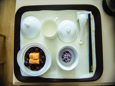 Han Bing's serving of yogurt, grapes and cantaloupe. Photo: Li Hao/GT