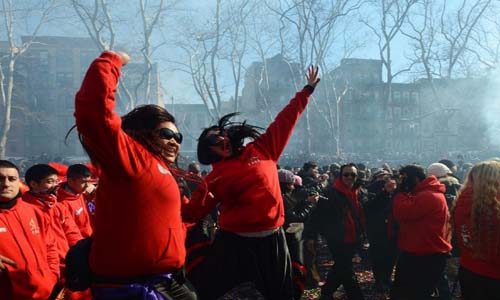 People take part in a celebration marking the Chinese Lunar New Year in Chinatown, in downtown Manhattan of New York City on Feb. 10, 2013. Photo: Xinhua
