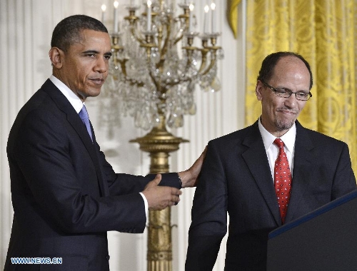 U.S. President Barack Obama (L) nominates Thomas Perez, the federal assistant attorney general for civil rights, as the new Labor Secretary during a ceremony in the East Room of the White House in Washington D.C., capital of the United States, March 18, 2013. If confirmed by the Senate, he would be the first Hispanic chosen for Obama's second-term cabinet, succeeding Hilda Solis, who stepped down in January. (Xinhua/Zhang Jun) 