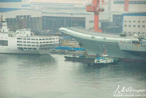 After aircraft carrier Varyag's 10th sea trial, it returned back to Dalian city on September 2, 2012. Photo: CFP