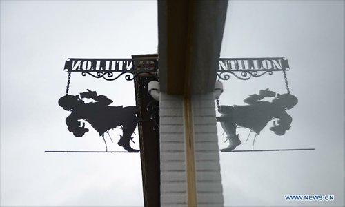 Logos of the Cantillon brewery are seen outside of the brewery in Brussels, capital of Belgium on Nov. 10, 2012. Cantillon brewery, founded in 1900, is one of the few beer brewers still running in Brussels city. It follows traditional way to brew lambic style beers, a unique spontaneous fermented beer only produced in Brussels region. Photo: Xinhua