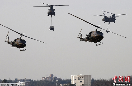 Japan's Self-Defense Forces (SDF) launched a military drill on island defense in a training ground in the city of Narashino in Chiba Prefecture on January 13, 2012.(Photo Source: chinanews.com)