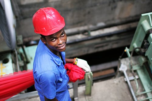 A local worker at a steelmaking plant in Nigeria. The plant has been invested in by Hong Kong-based Western Metal Products Co. Photo: CFP